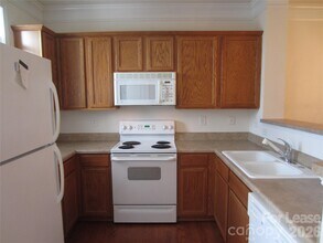 216 Welton Way in Mooresville, NC - Building Photo - Building Photo