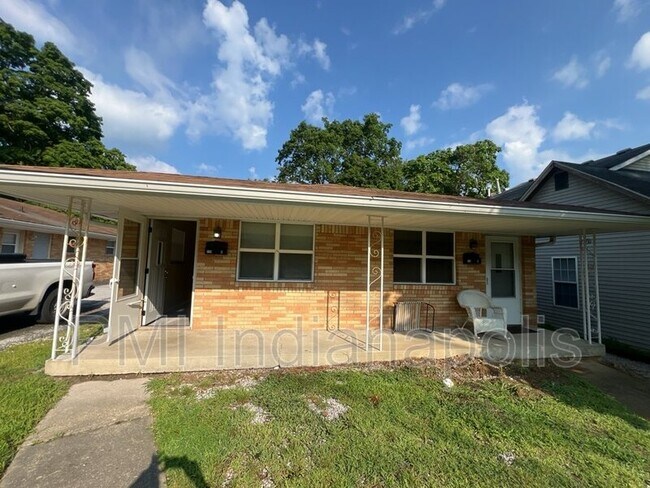 228 S Green St in Brownsburg, IN - Building Photo - Building Photo