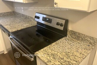 2871 Knollview Dr in Decatur, GA - Building Photo - Building Photo