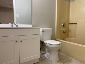 35 Countryside Dr in Jackson, TN - Building Photo - Building Photo