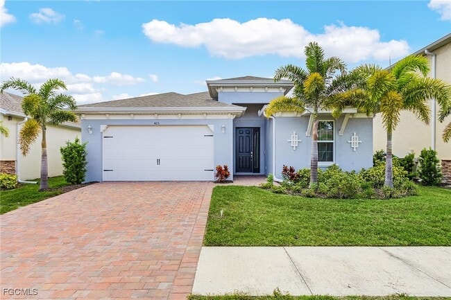 property at 425 Coral Reef Pl