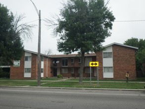 10420 Whittier St in Detroit, MI - Foto de edificio - Building Photo