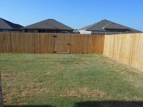 8707 16th St in Lubbock, TX - Building Photo - Building Photo