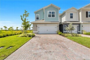 42826 Pk Vw Dr in Punta Gorda, FL - Building Photo