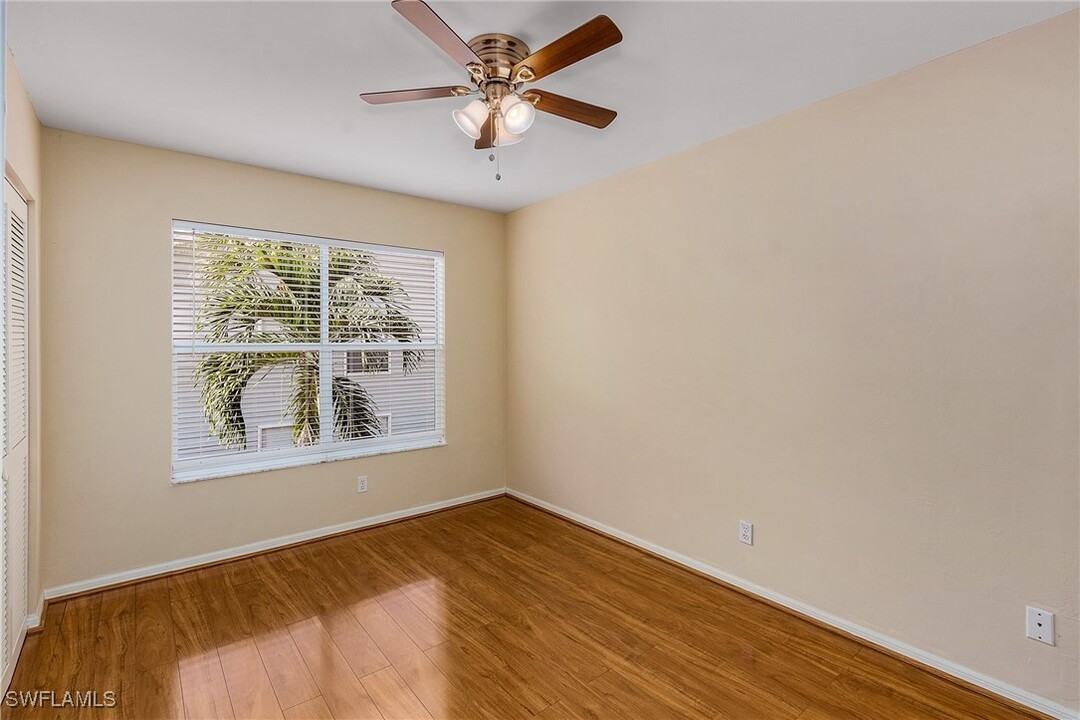 1965 Courtyard Way in Naples, FL - Building Photo