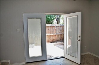 212 Samuel Blvd in Coppell, TX - Building Photo - Building Photo