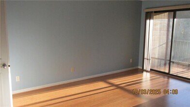 650 E Greenwich Ave in West Warwick, RI - Building Photo - Building Photo