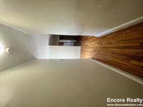 1191 Boylston St, Unit 53 in Boston, MA - Foto de edificio - Building Photo