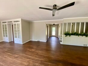 456 Sunset View Dr in Akron, OH - Building Photo - Building Photo