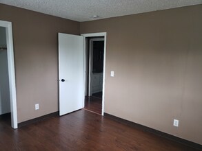 1025 E 13th Ave in Anchorage, AK - Building Photo - Building Photo