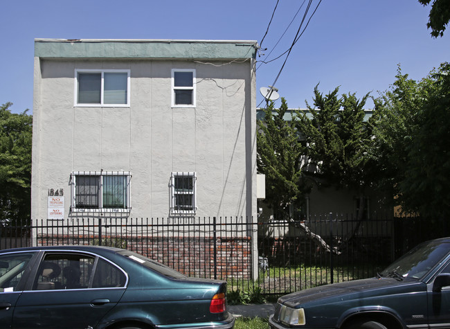 1643 Prince St in Berkeley, CA - Foto de edificio - Building Photo