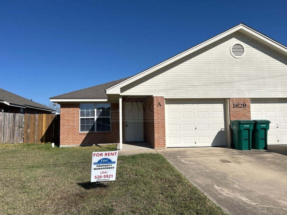 1629 Yuma Trail in Harker Heights, TX - Building Photo