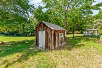 17300 Aquasco Farm Rd in Aquasco, MD - Building Photo - Building Photo