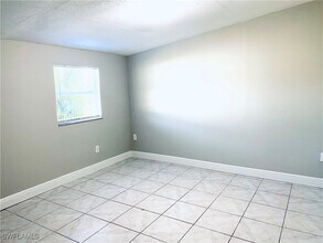 441 Sharon Cir in Port Charlotte, FL - Building Photo - Building Photo