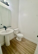 5722 S Weehawken Ln in Saint George, UT - Building Photo - Building Photo