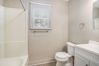 505 La Grave Ave SE, Unit 2 in Grand Rapids, MI - Building Photo - Building Photo