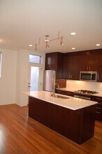 1814-1814 11th Ave in Seattle, WA - Building Photo - Building Photo