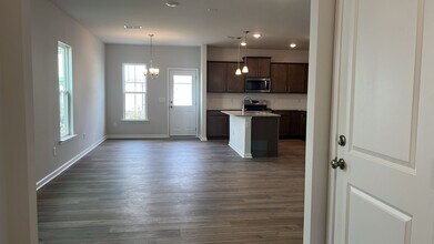 258 Broomside Ave in Garner, NC - Building Photo - Building Photo