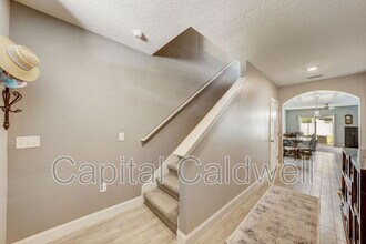 10237 Mangrove Well Rd in Sun City Center, FL - Building Photo - Building Photo
