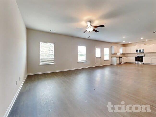 1392 Deutz Dr in Locust Grove, GA - Building Photo - Building Photo