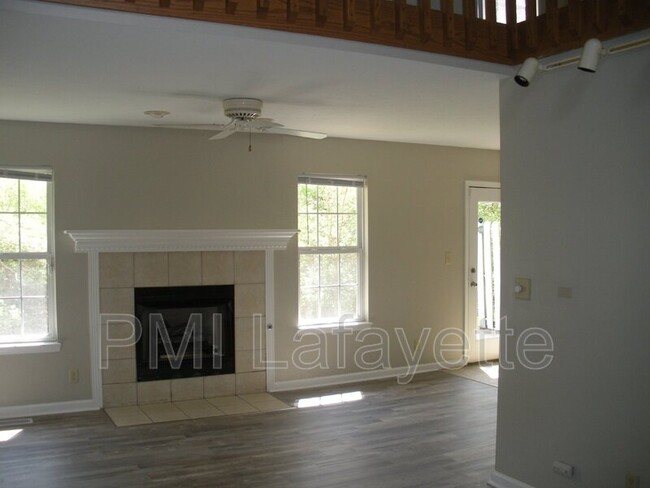 523 Duroc Ct in Lafayette, IN - Foto de edificio - Building Photo