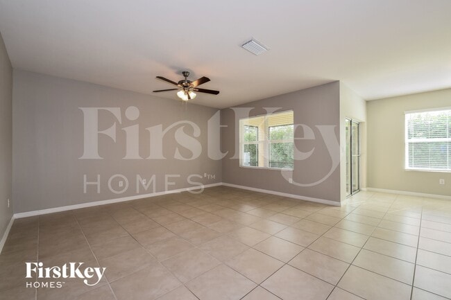 1912 NW 15th Terrace in Cape Coral, FL - Building Photo - Building Photo