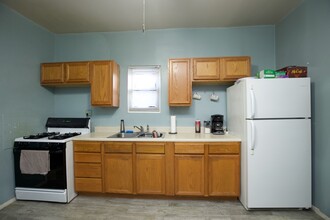 1722 N Kimball Ave, Unit J01P in Chicago, IL - Building Photo - Building Photo
