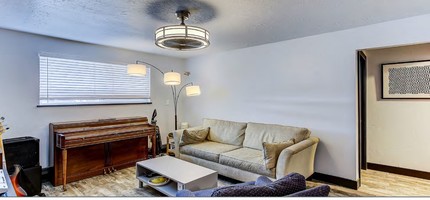 4426-4436 W 39th Ave in Denver, CO - Building Photo - Interior Photo