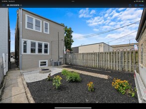 2752 W Belmont Ave in Chicago, IL - Building Photo - Building Photo