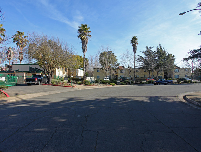 The Arbors in Rancho Cordova, CA - Foto de edificio - Building Photo