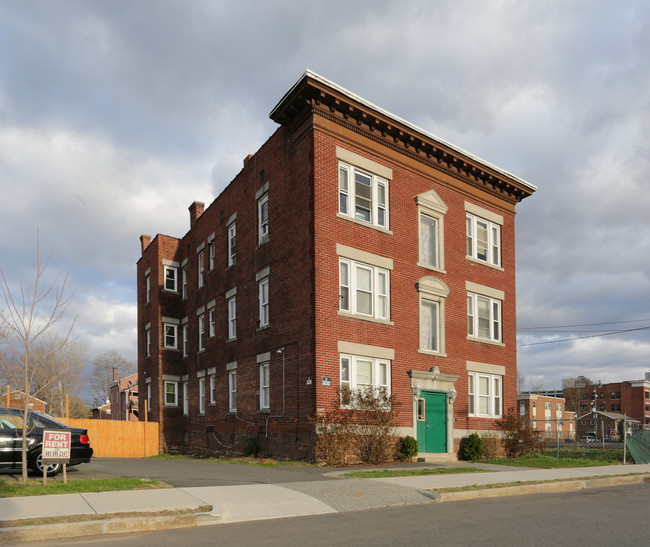 18-20 Cedar St in Hartford, CT - Building Photo - Building Photo