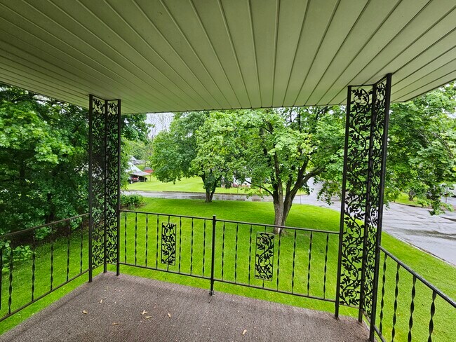 16 Barney Ct, Unit 3 in Binghamton, NY - Building Photo - Building Photo