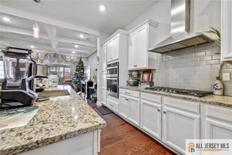 21 Hamilton Dr in Cranbury, NJ - Building Photo - Building Photo