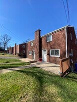 26 Dorsey St, Unit 26 in Bridgeville, PA - Building Photo