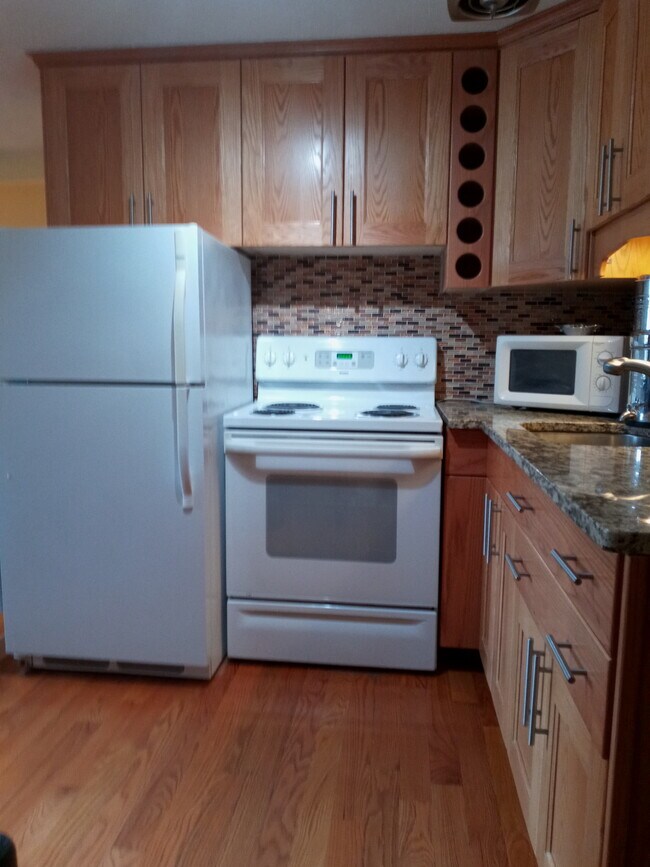 99 Pleasant St in Watertown, MA - Building Photo - Building Photo