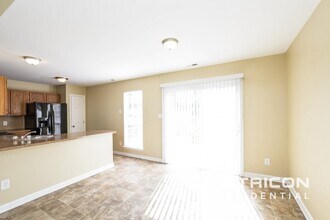 5407 River Falls Dr in Charlotte, NC - Building Photo - Building Photo