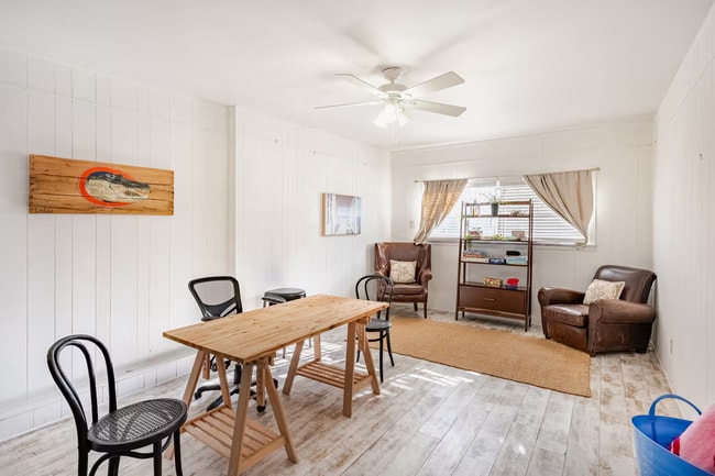 3218 1st St S in Jacksonville Beach, FL - Foto de edificio - Building Photo