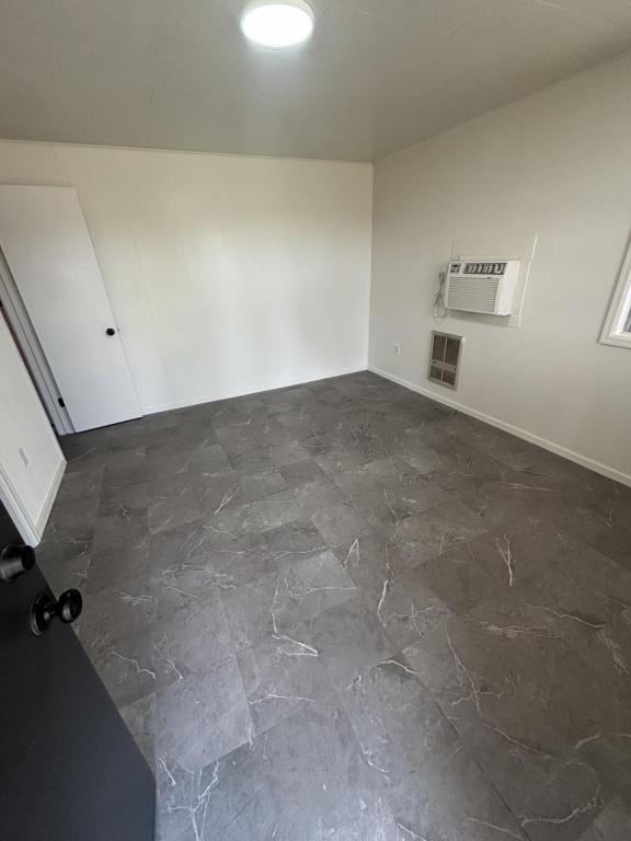 10524 Farm Rd 2180 in Cassville, MO - Building Photo - Building Photo