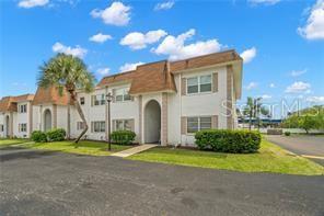 361 S McMullen Booth Rd in Clearwater, FL - Building Photo