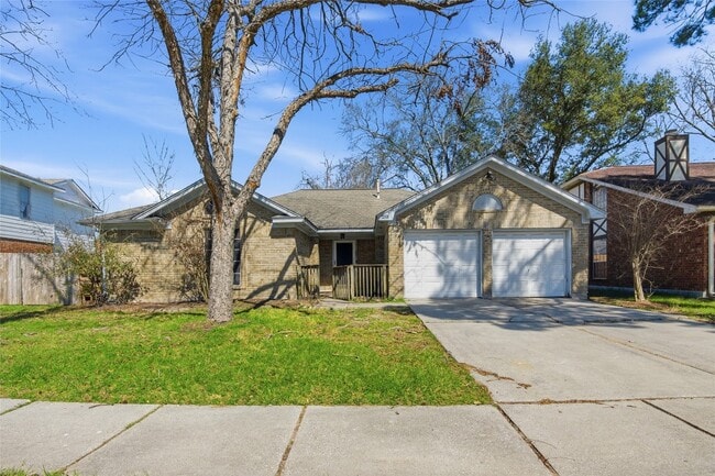 4922 Temple Bell Dr