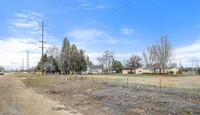 22387 Blessinger Rd in Star, ID - Foto de edificio - Building Photo