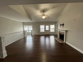 1945 Tara Ct in Greenville, NC - Building Photo - Building Photo