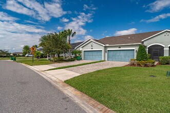 7954 Loren Cove Dr in Melbourne, FL - Building Photo - Building Photo