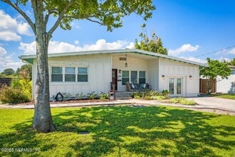 1602 7th St N in Jacksonville Beach, FL - Building Photo - Building Photo