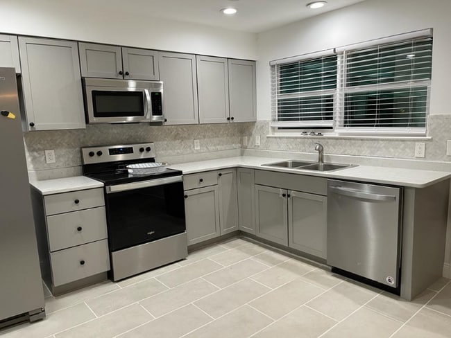 property at 507 E 24th St