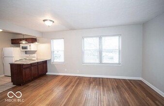 146 E 19th St in Indianapolis, IN - Building Photo - Building Photo