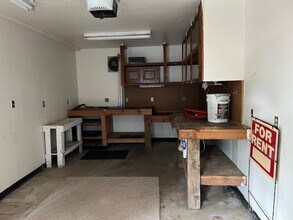 745 Cuyahoga St in Kent, OH - Building Photo - Building Photo