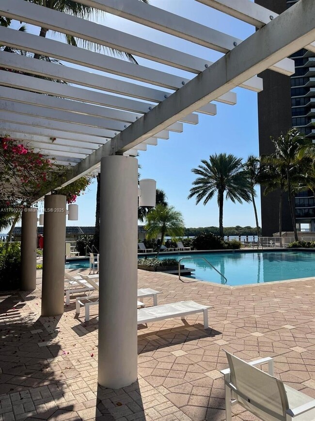 770 NE 69th St in Miami, FL - Building Photo - Building Photo