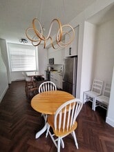 17555 57A Av in Surrey, BC - Building Photo - Building Photo