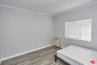 2422 Venice Blvd. in Los Angeles, CA - Building Photo - Building Photo